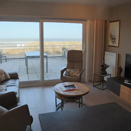 Apartment Mermaid 302 With Sea View