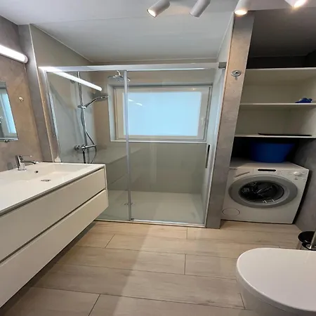 Mermaid 302 With Sea View Apartment